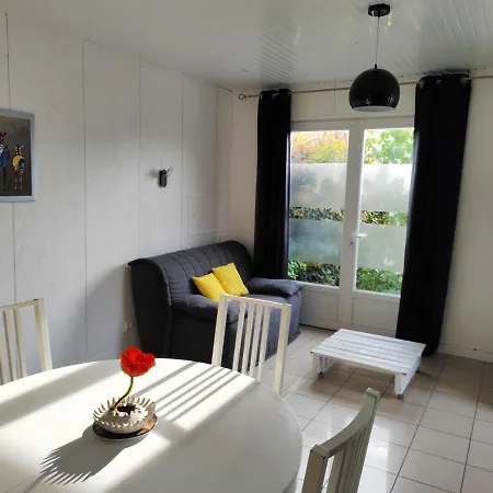 38 M2, Au Calme Reposant, Pres Du Puy /fou Apartment *