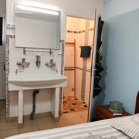 38 M2, Au Calme Reposant, Près Du Puy /fou *